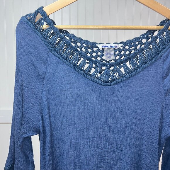 NYGARD Navy Blue Crochet V-Neck Fringe Hem Top Blouse Women's Size L - Picture 1 of 7